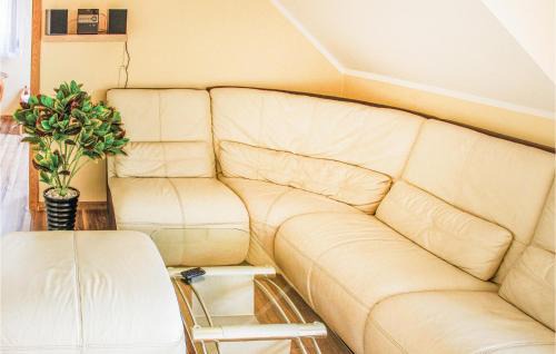 Nowe Warpno Casa | Gorgeous Home In Nowe Warpno With Wifi