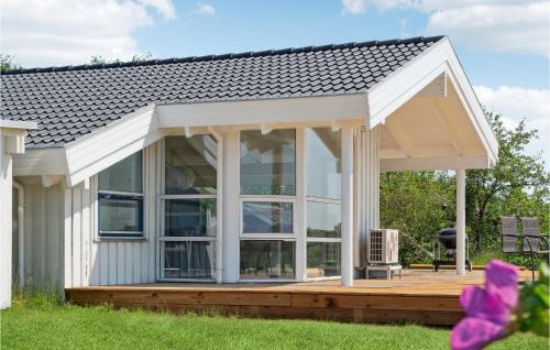 Bronde Casa | Gorgeous Home In Orø With Kitchen