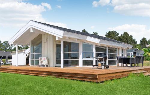 Bronde Casa | Gorgeous Home In Orø With Kitchen