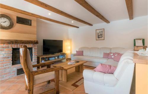 Kutina Casa | Gorgeous Home In Repusnica With Sauna