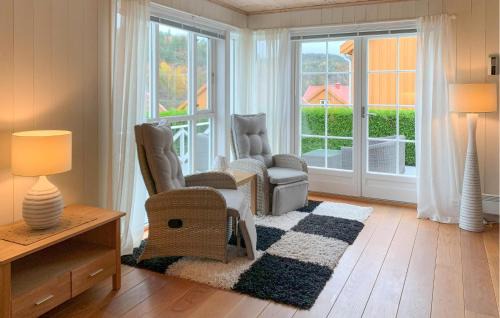 Songe Casa | Gorgeous Home In Risør With Wifi