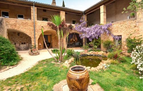 Sabran Casa | Gorgeous Home In Sabran