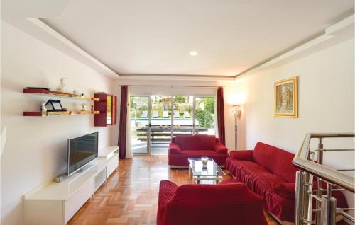 Sinj Casa | Gorgeous Home In Sinj