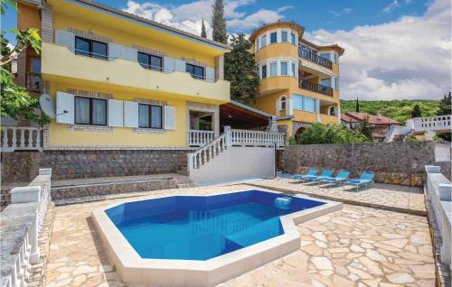 Novi Vinodolski Casa | Gorgeous Home In Smokvica With Wifi