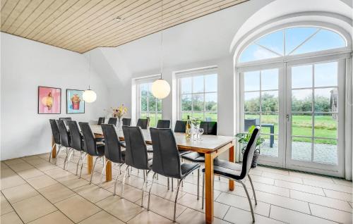 Øby Casa | Gorgeous Home In Ulfborg With Sauna