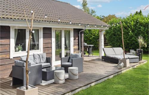 Marielyst Casa | Gorgeous Home In Væggerløse With Sauna