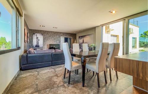 Yecla Casa | Gorgeous Home In Yecla