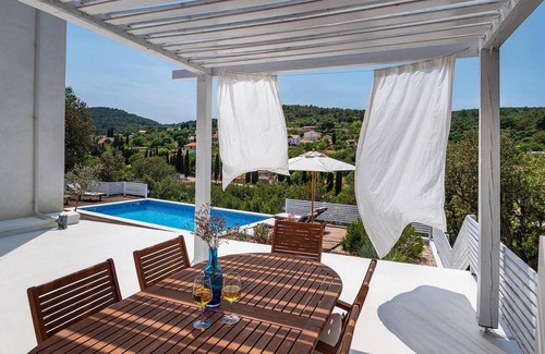 Zman Casa | Preciosa casa en Zman
