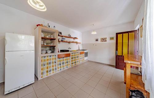 Rasohatica Casa | Gorgeous Home In Zrnovo