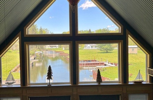 Chautauqua Casa | Gorgeous home located on Cardinal Road in Mallard Cove!