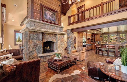 Boulder Ridge Casa | Gorgeous Home w/ Fire Pit, Walk to Ski Lifts!