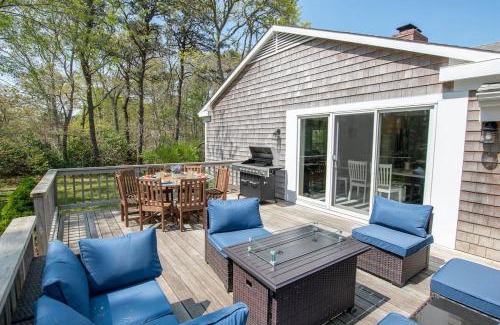 Chatham Casa | Gorgeous Home with Game Room Dog Welcome