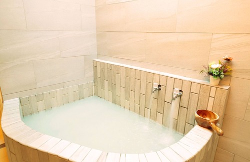 Beitou Hotel | Hot Spring Resort