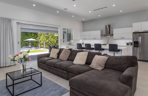 Valley Glen Casa | Gorgeous house near Hollywood!
