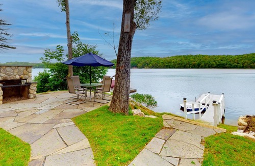 Hubbardton Casa | Gorgeous lakefront gem with private dock, deck, firepit, grill, fireplace & WiFi