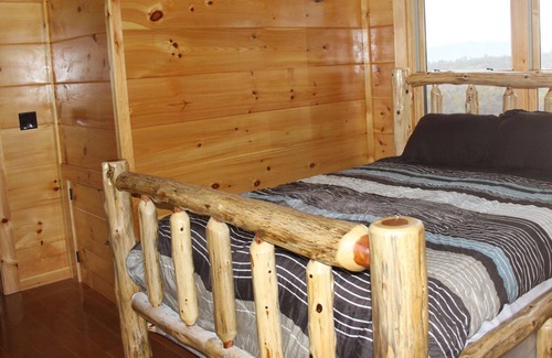 Dobson Cabina | Increíble Blue Ridge Mtn View Cabin - ¡Perfecto para reuniones y retiros corporativos!