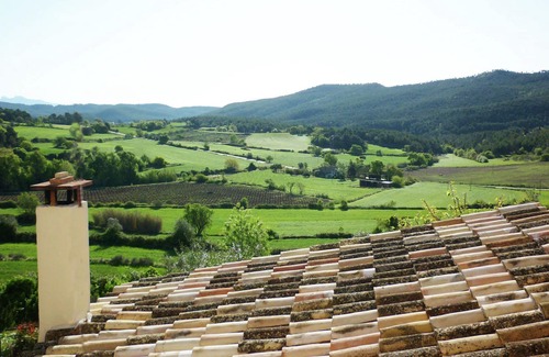 La Llacuna Villa | Mansión en el campo en La Llacuna con piscina privada
