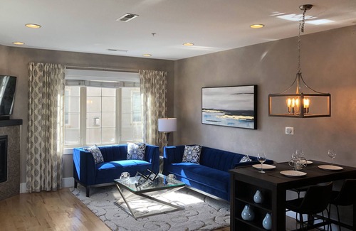 Washington Park West Casa | Gorgeous Modern Wash Park Townhouse with Rooftop Deck & Firepit
