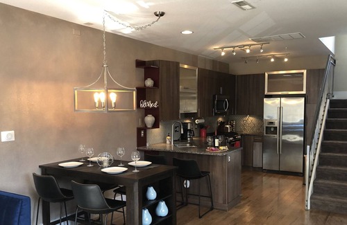 Washington Park West Casa | Gorgeous Modern Wash Park Townhouse with Rooftop Deck & Firepit