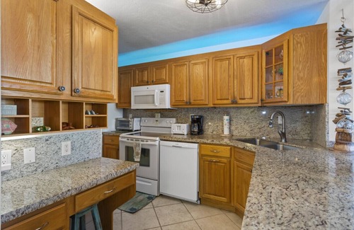 Key Largo Apartamento | Gorgeous Moon Bay Condo Heated Pool Beach