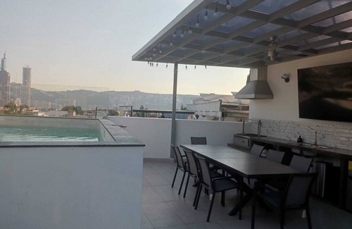 Monterrey Casa | Gorgeous house w/ rooftop pool