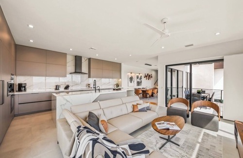 Bradenton Beach Casa | Gorgeous New Beachfront house! Incredible views and rooftop deck!