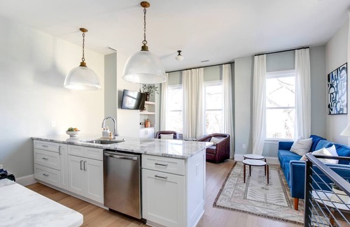 Church Hill Casa | Gorgeous new home in Churchill