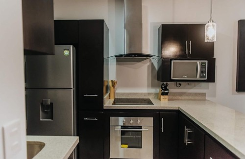 Federico Velarde Apartamento | Gorgeous Newly built Apartment walking distance to the Beach