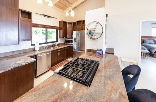 Kailua-Kona Casa | Gorgeous Ocean View Homes w/ Private Pool + Spa