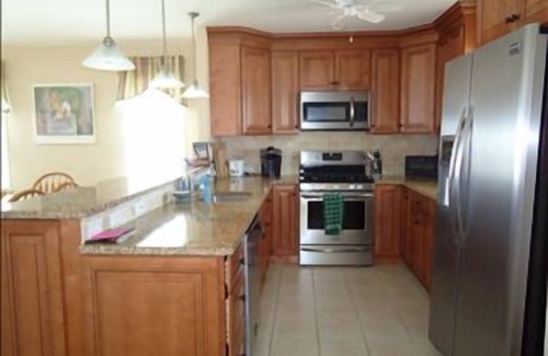 South Beach Haven Casa | GORGEOUS OCEAN VIEWS FROM THIS OCEAN FRONT HOUSE!