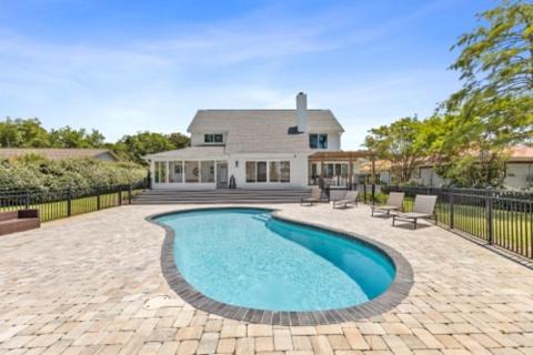 Mary Esther Casa | Gorgeous! Petey's Place! Waterfront! Private Pool! Free Activities Included!