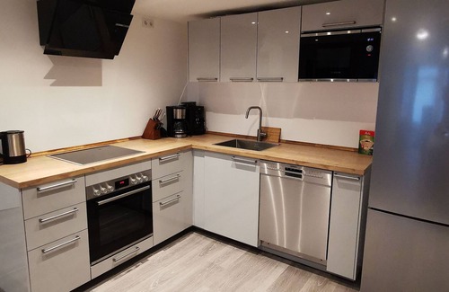 Dusseldorf Old Town Apartamento | GORGEOUS Place on PERFECT Location!