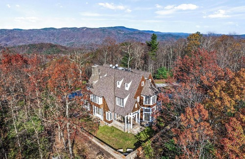 Boone Casa | Ridgeview Manor - Boone / Blowing Rock - 12acres / 9500 SF Ultimate Luxury Estate