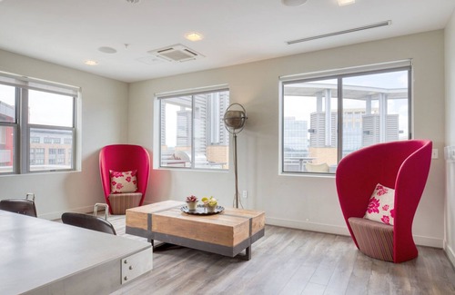 Jefferson Manor Apartamento | Gorgeous Potomac Yard 2BR w/ W/D & Concierge, nr Airport, by Blueground
