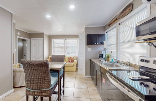 Bid-a-wee Beach Casa | Gorgeous private home, great for families and close to beach