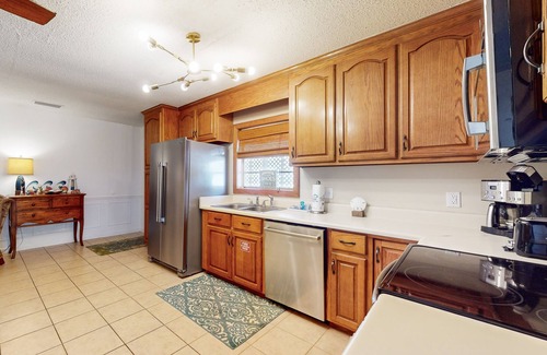 Bid-a-wee Beach Casa | Gorgeous private home, great for families and close to beach