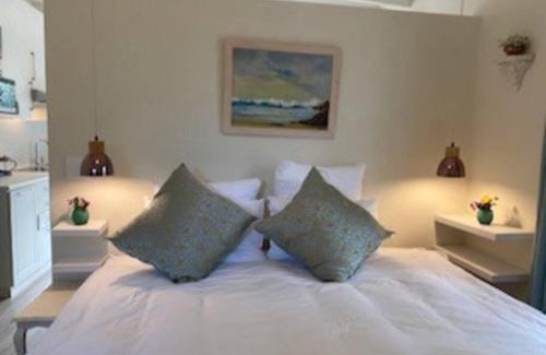 Newlands Apartamento | Gorgeous, private cottage in prestigious Newlands.