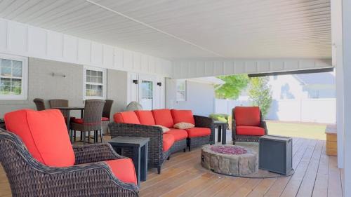 North Myrtle Beach Casa | Gorgeous Private Villa Pool Hot tub