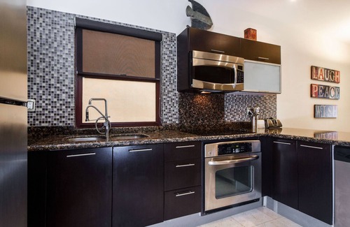 Centro de Playa del Carmen Condominio | Gorgeous Reef 203 w/ Ocean Views 2BR at El Faro