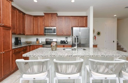 West Kissimmee Casa | Gorgeous Remo 8 BR at Encore Resort next to Disney