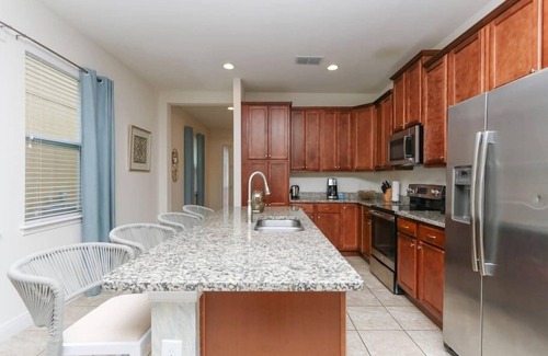 West Kissimmee Casa | Gorgeous Remo 8 BR at Encore Resort next to Disney