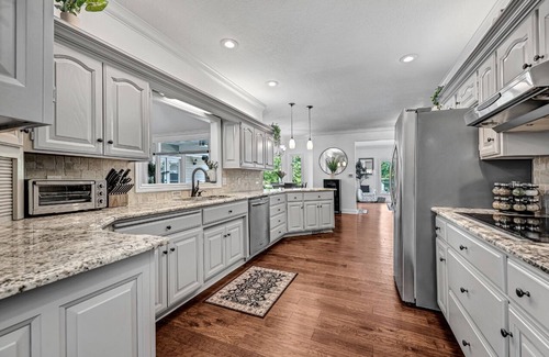 Rogers Casa | Gorgeous Rogers, Bentonville Home with Pool HotTub& Huge Yard