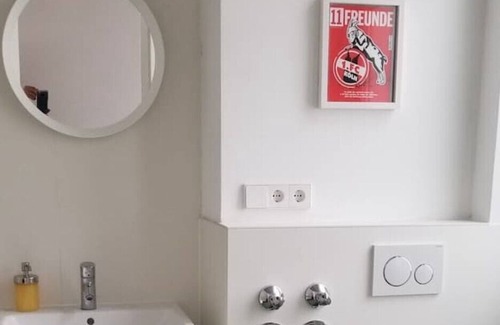 Deutz Apartamento | Fantastic apartment above the roofs of Deutz