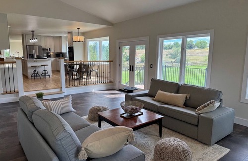Boulder Casa | Gorgeous Rural Boulder Executive House, 2+ acres, 10 minutes to Pearl St