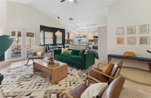 Sunset Ridge Casa | Gorgeous Scottsdale Retreat - Pool & Backyard oasis