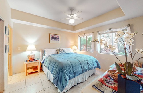 West Sedona Cabaña | Gorgeous Sedona home with hot tub & breathtaking views