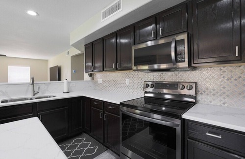 Mountain Vista Ranch Casa | Gorgeous SURPRISE GEM 2 Miles to Baseball Stadium