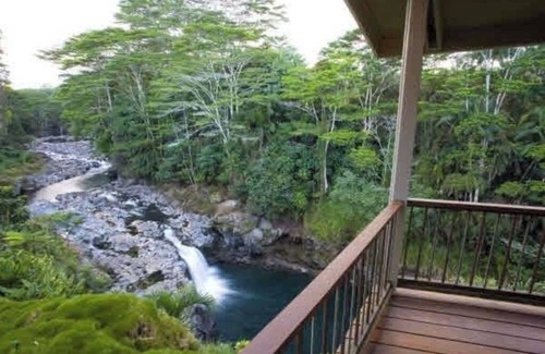 Hilo Casa | ¡Maravilloso! El Retiro de la Cascada en la Isla de Reed