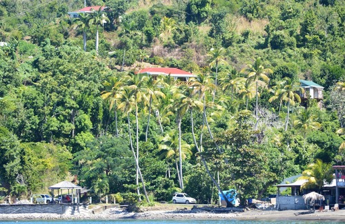 Toucari Cabaña | Hermosa casa de madera, gran jardín, a corta distancia de la playa, vista al mar