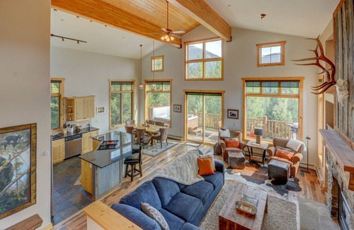 Antler Ridge Casa | Magnífico y exclusivo Big Sky Home con vistas panorámicas Mtn y privacidad, para 6 personas